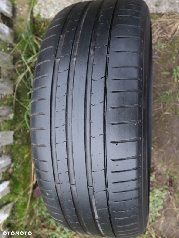 Opona letnia Pirelli P Zero 245/40R19 98 Y rant ochronny, wzmocnienie BMW - 1