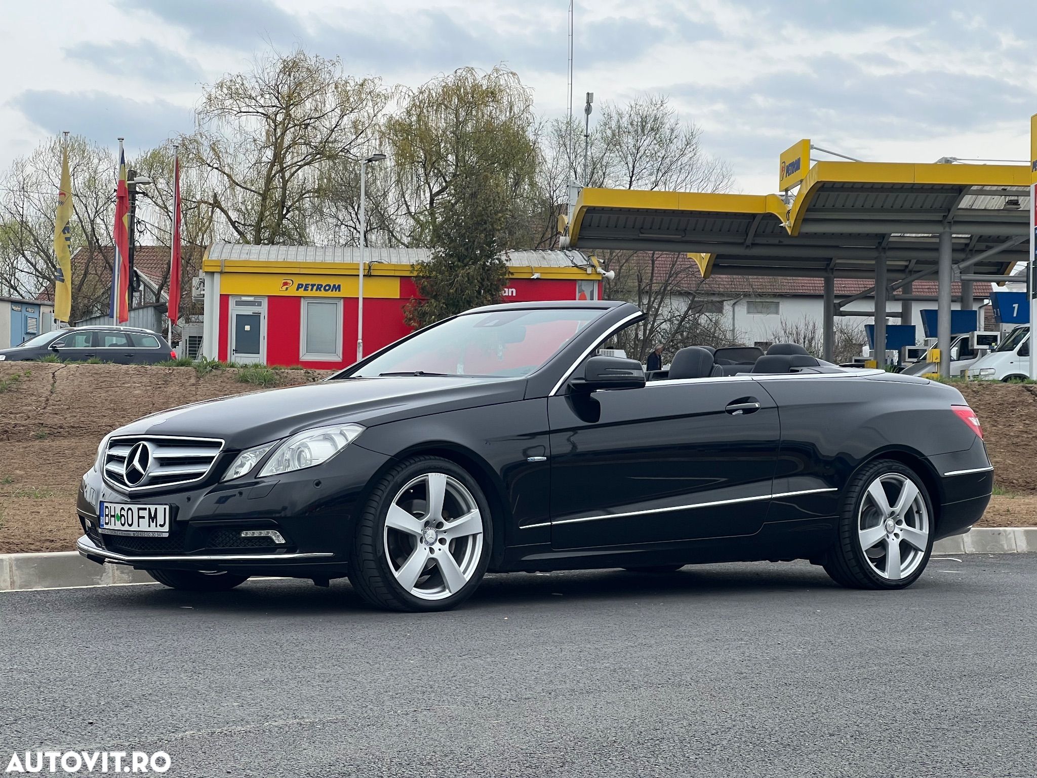 Mercedes-Benz E - 1