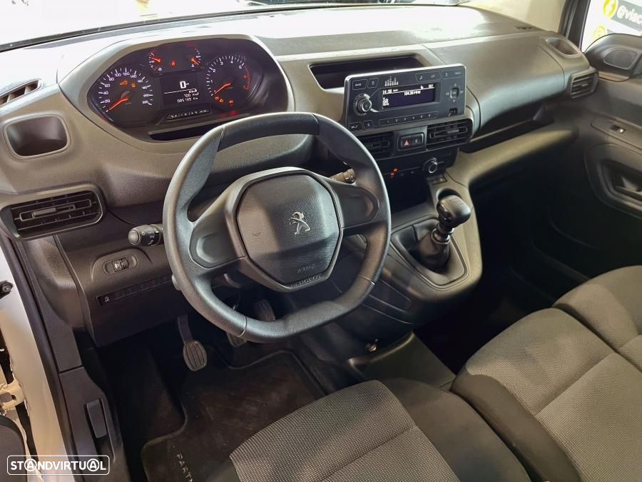 Peugeot Partner 1.5 BlueHdi 102 Pro c/IVA Dedutível 3 lugares - 6