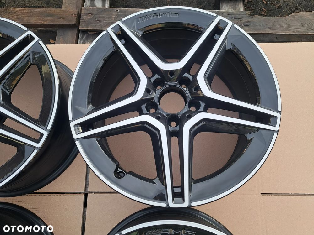 Oryg. Mercedes C-Klasa 205 A205 W205 18 C43 AMG 7.5j Et33 8.5j et49 - 3