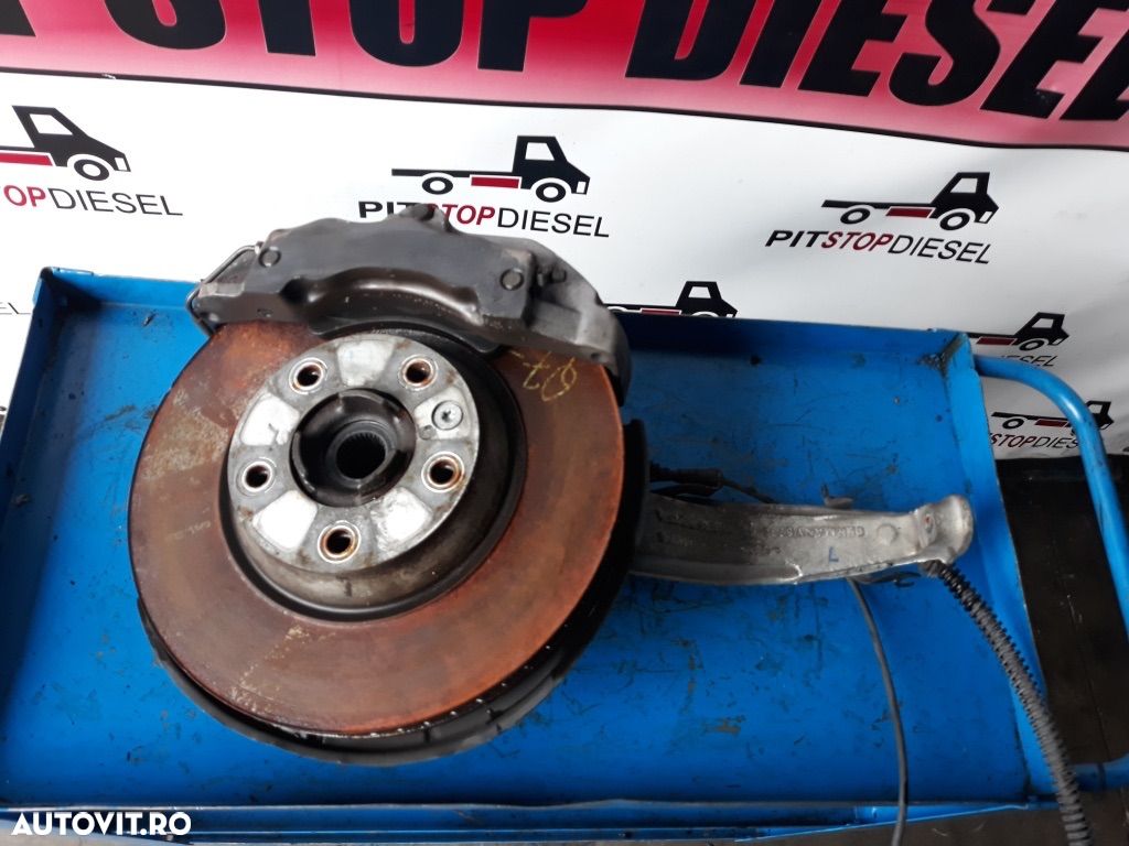 Fuzeta dreapta fata Audi Q7 3.0 TDI facelift 7P6407246A 7P6 407 246 A 2011 2012 2013 2014 - 1