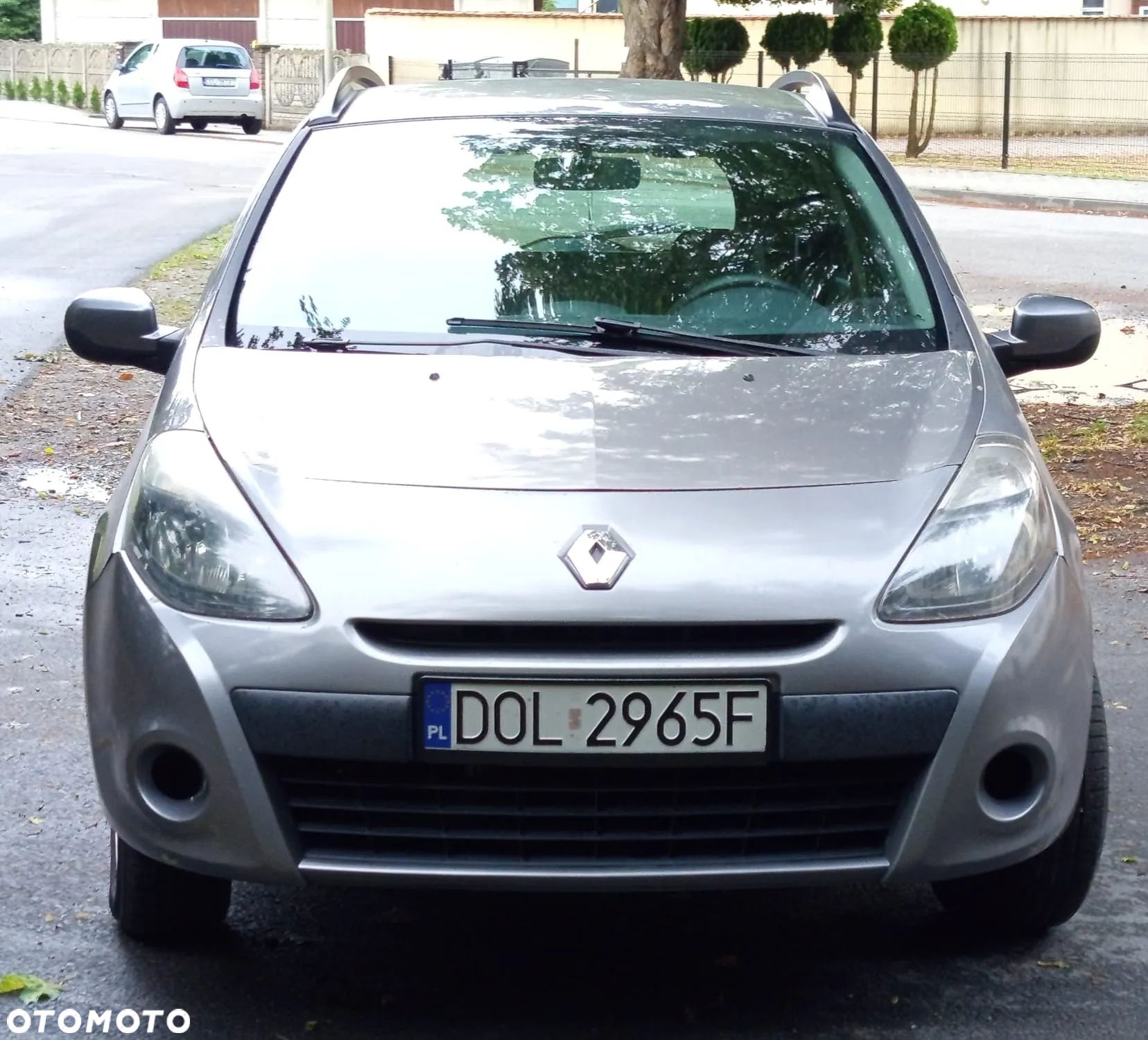 Renault Clio 1.2 16V 75 Grandtour Expression - 1