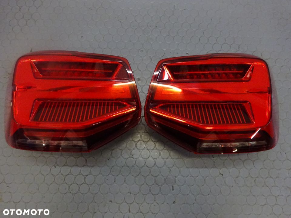 81A945092  81A945091 Lampa tyl lewa prawa LED Audi Q2 czesci - 1