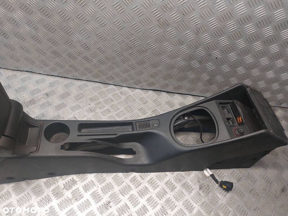 TUNEL ŚRODKOWY PODŁOKIETNIK ALFA ROMEO 147 I 3D - 3