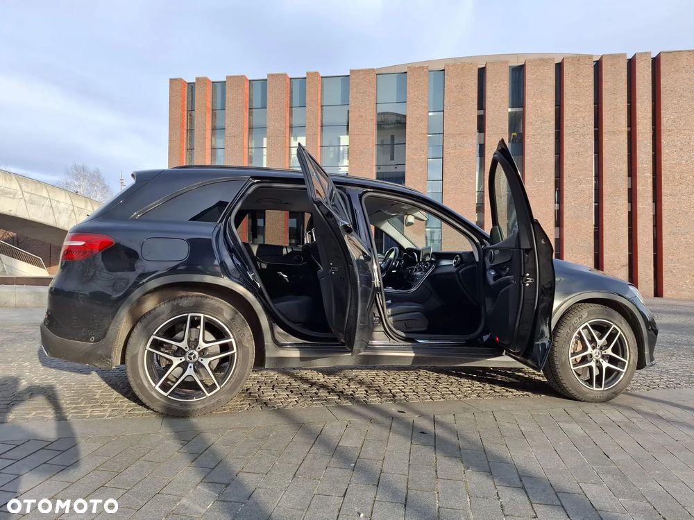 Mercedes-Benz GLC - 20