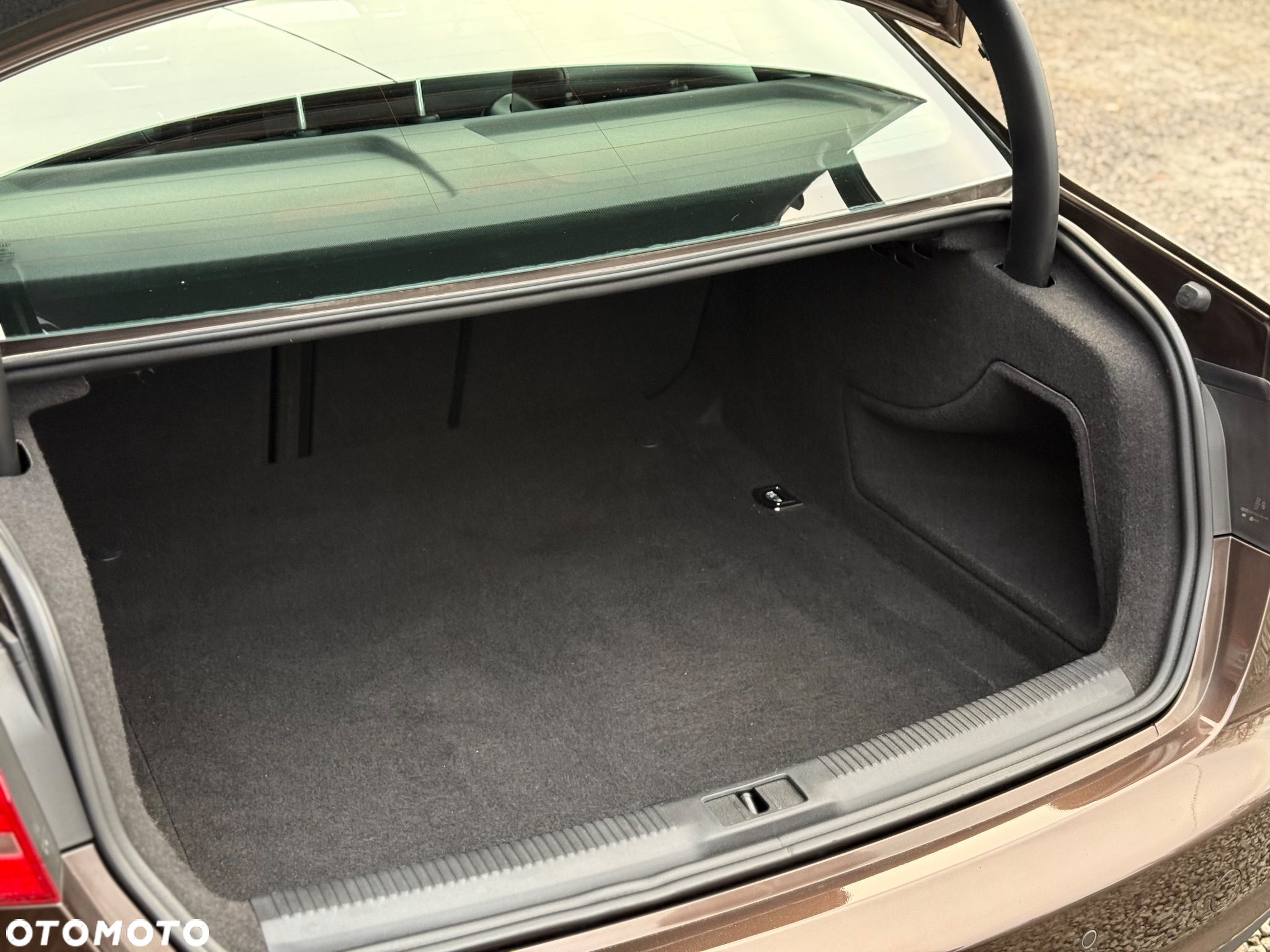 Audi A4 2.0 TDI DPF S line Sportpaket - 38