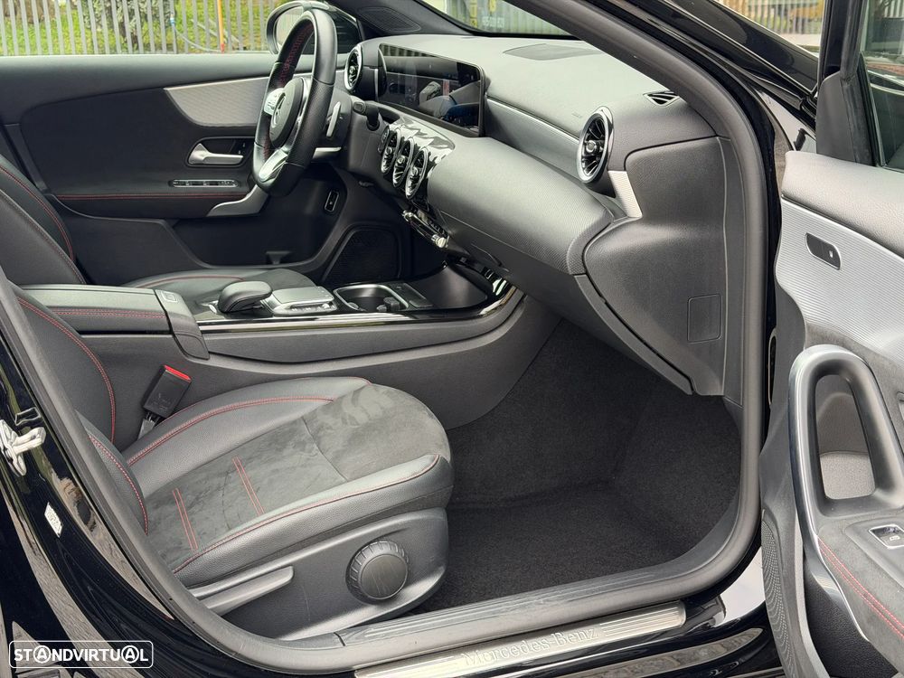Mercedes-Benz A 250 e 8G-DCT AMG Line - 15