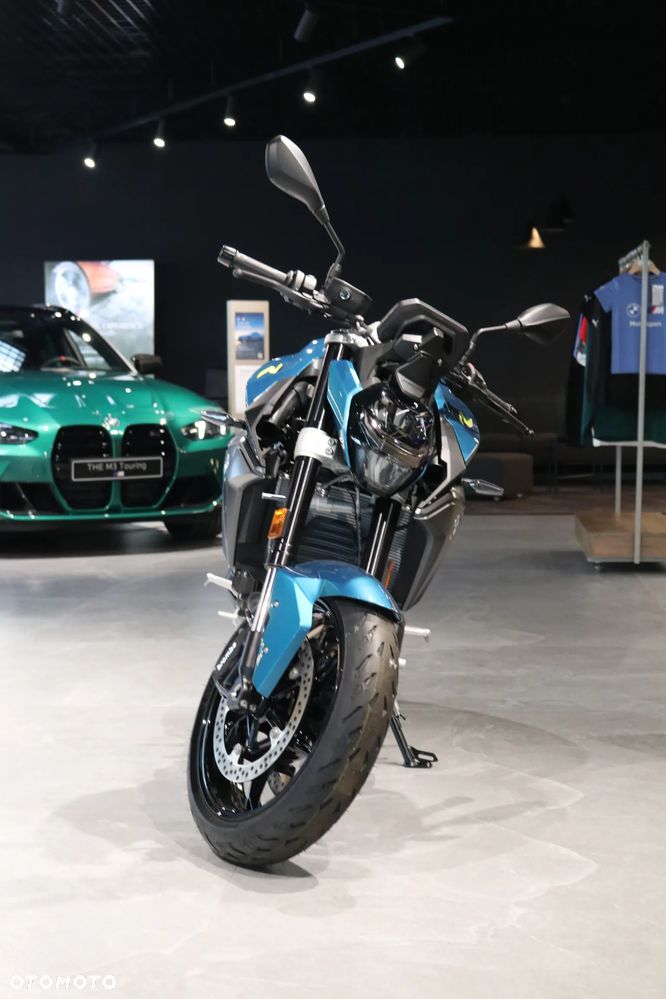 BMW F - 3