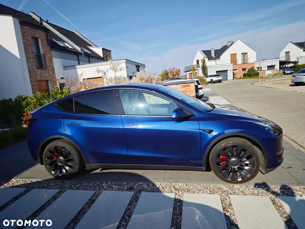 Tesla Model Y 2022 photo 5