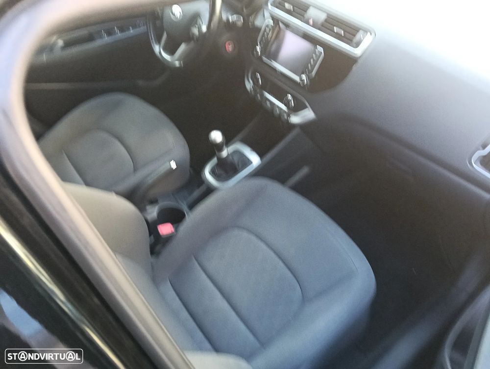 Kia Rio 1.2 CVVT TX AC+VE - 6