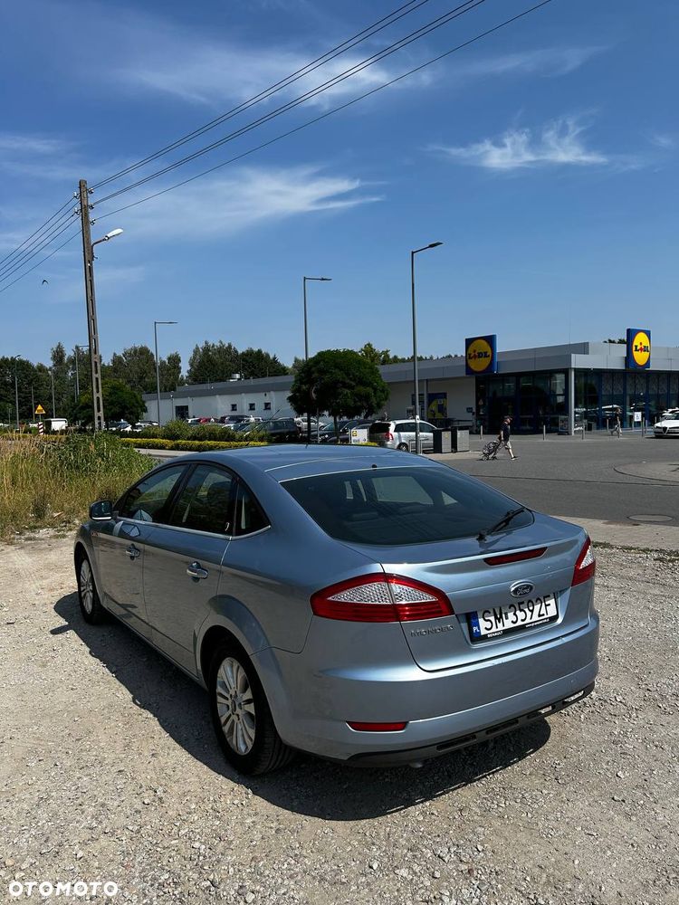 Ford Mondeo 2.0 Ghia - 4