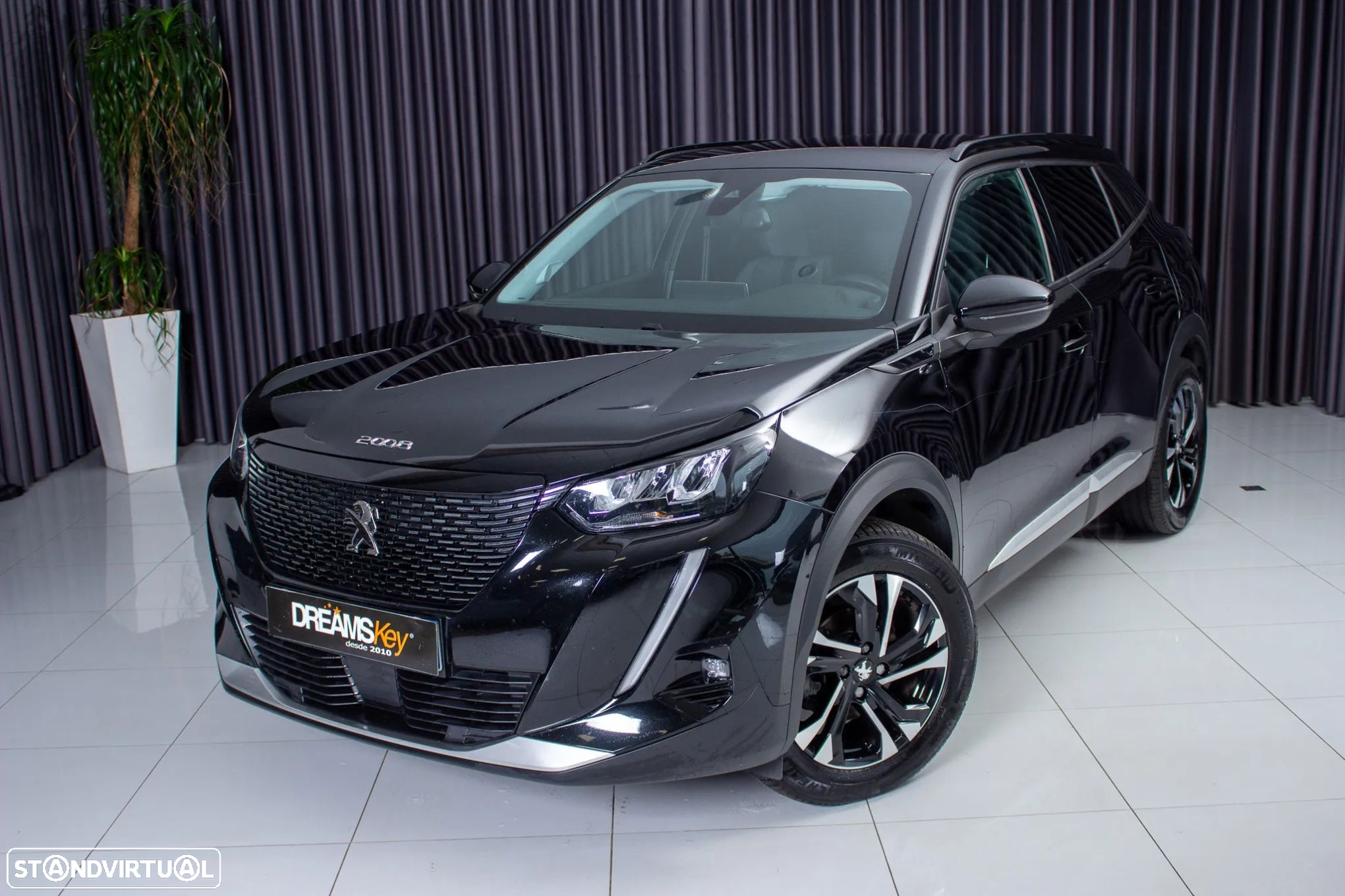Peugeot 2008 1.2 PureTech Allure EAT8 - 8