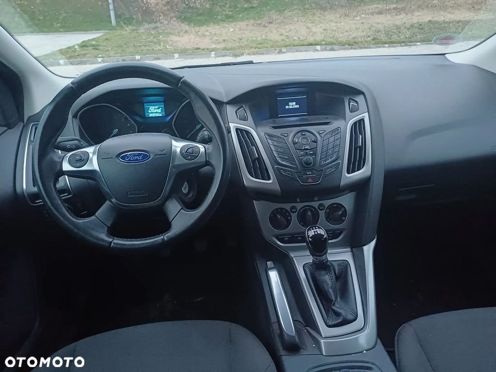 Ford Focus 1.0 EcoBoost Start-Stopp-System Champions Edition - 6