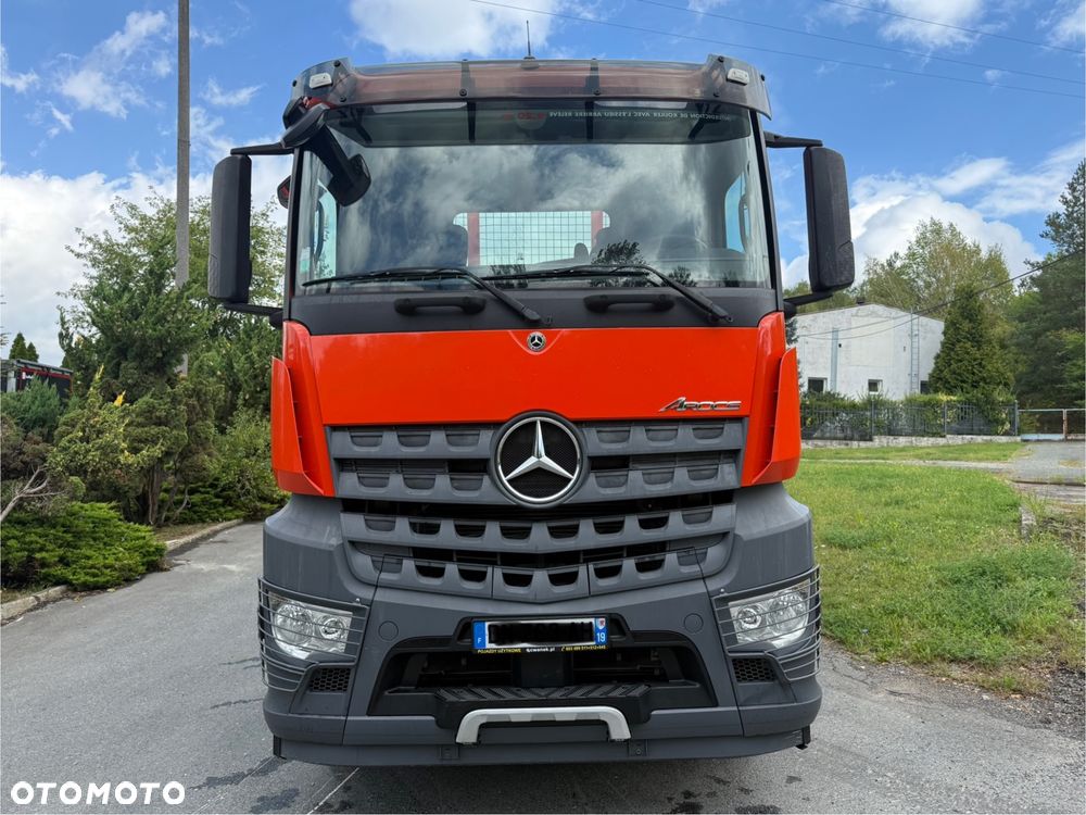 Mercedes-Benz AROCS 3240 *TRIDEM *HIAB X-HIPRO 192 E-5+RADIO* 7.5m PAKA Z BURTAMI* 8x4* KOŁA 90%* KAMERA* ROTATOR+WIDŁY* Z FRANCJI* - 4