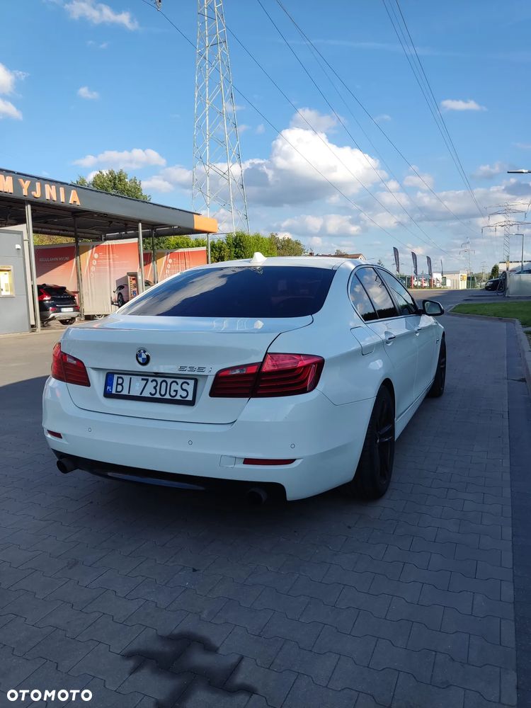 BMW Seria 5 535i - 8