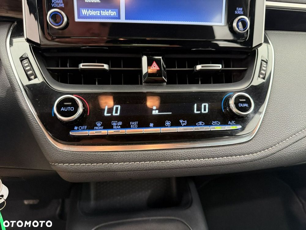 Toyota Corolla - 22
