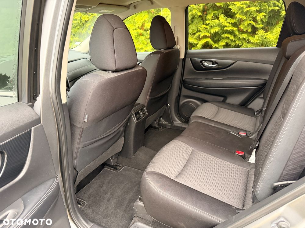 Nissan X-Trail 1.6 dCi Xtronic 360 - 12