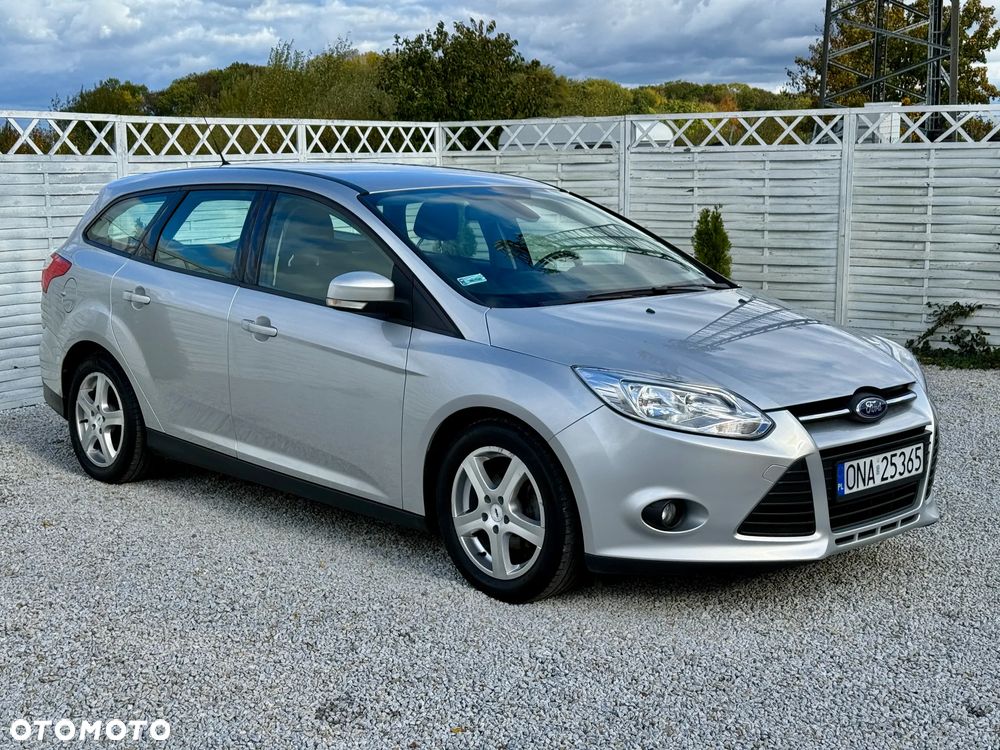 Ford Focus 1.0 EcoBoost 99g Start-Stopp-System Business Edition - 4