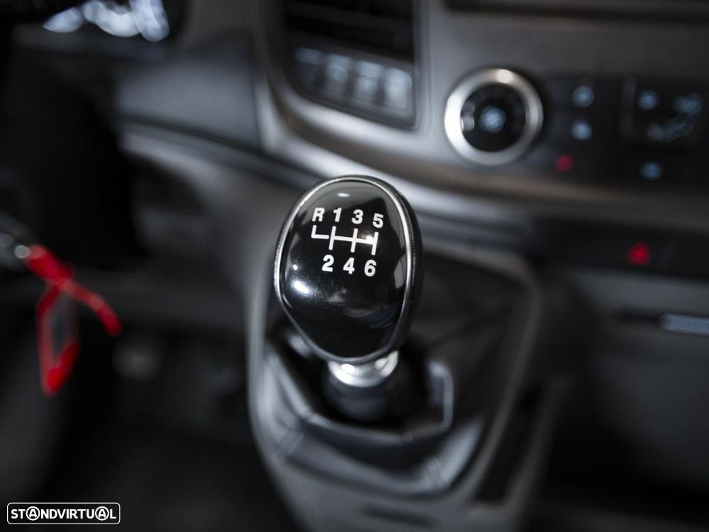 Ford Transit 2.0TDCI TREND 350 L3H2 c/iva - 17