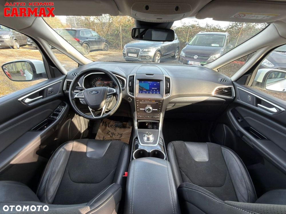 Ford S-Max - 21