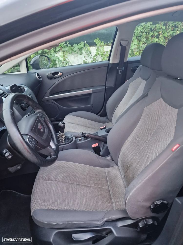 SEAT Leon 1.6 TDI Ecomotive Sport Start/Stop - 10