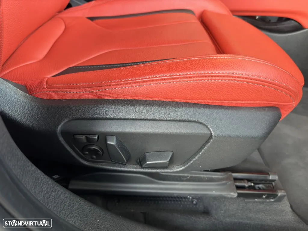BMW X2 25 e xDrive Pack M - 28