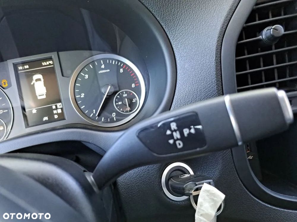 Mercedes-Benz VITO TOURER - 23