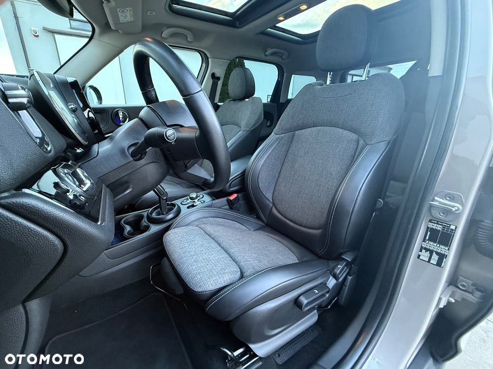 MINI Countryman Cooper Classic Trim - 12