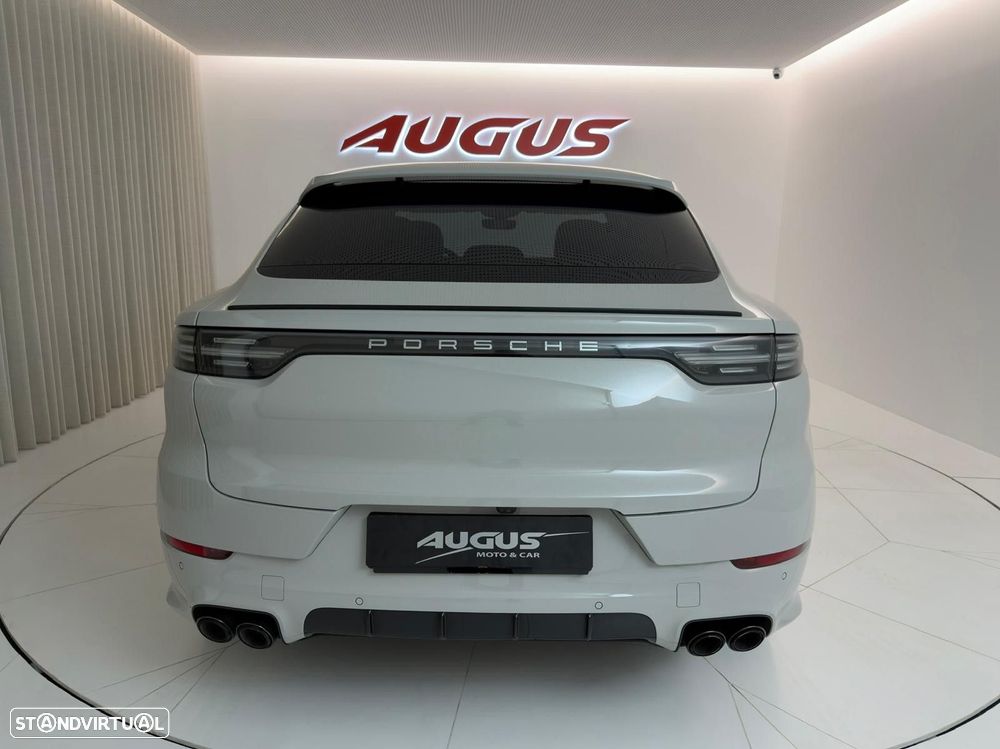 Porsche Cayenne Coupé E-Hybrid - 4
