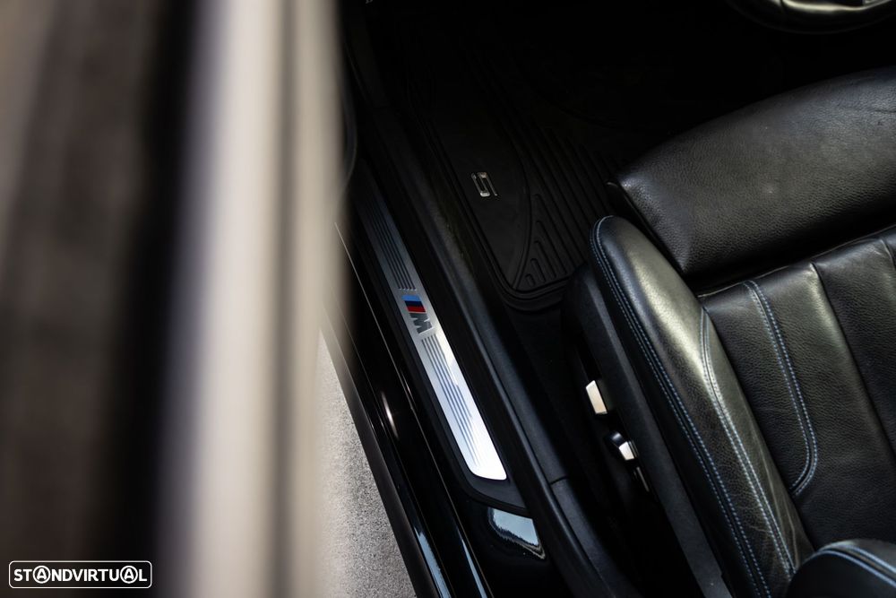 BMW 520 d Pack M Auto - 27