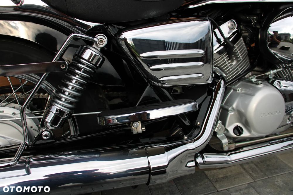 Honda Shadow - 40