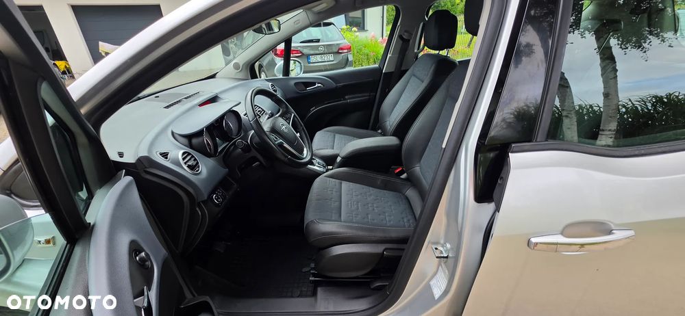 Opel Meriva - 14
