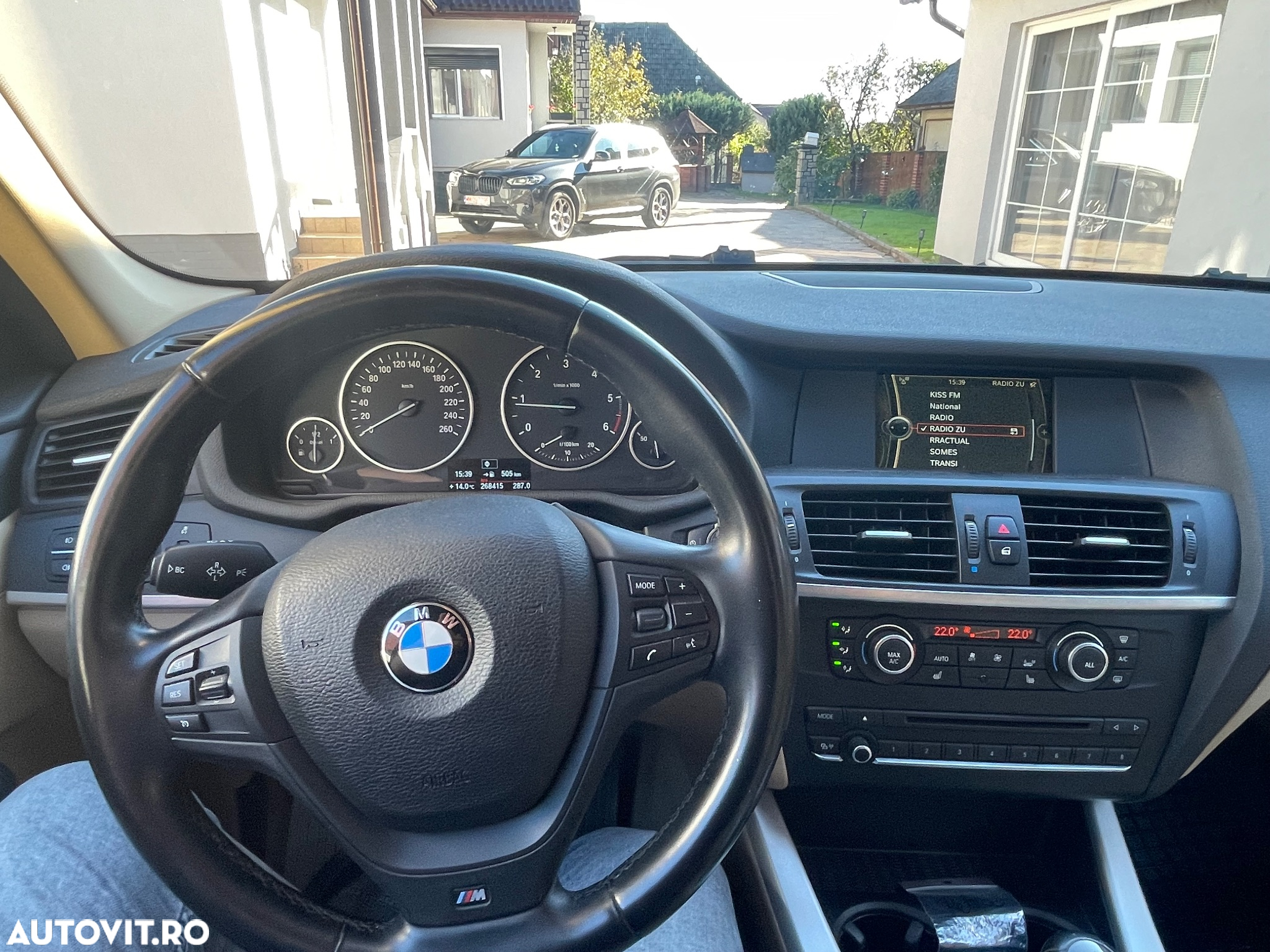 BMW X3 xDrive20d - 38