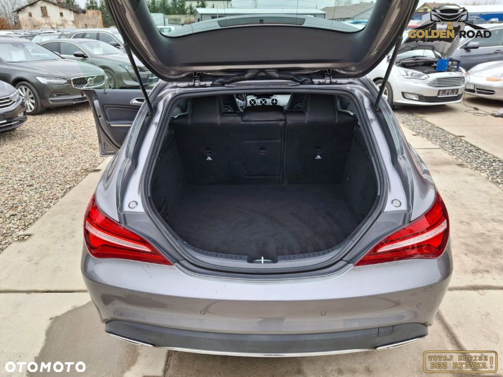 Mercedes-Benz CLA - 24