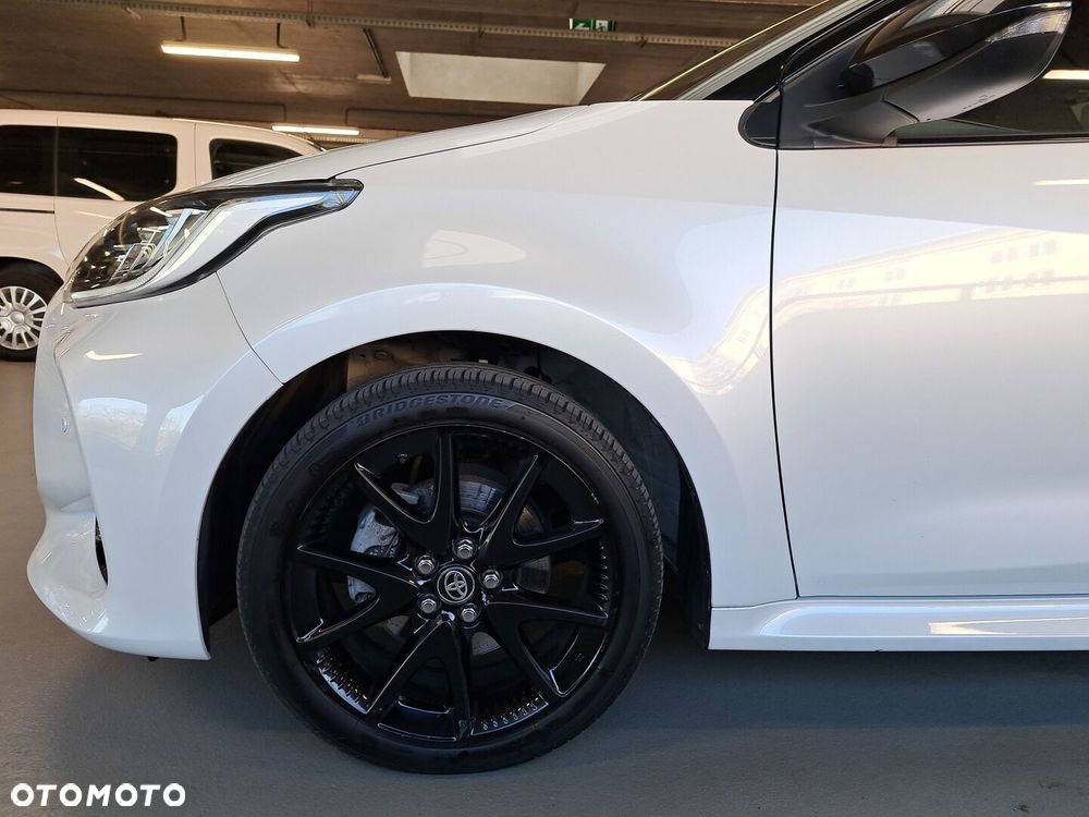 Toyota Yaris Hybrid 1.5 Executive - 40