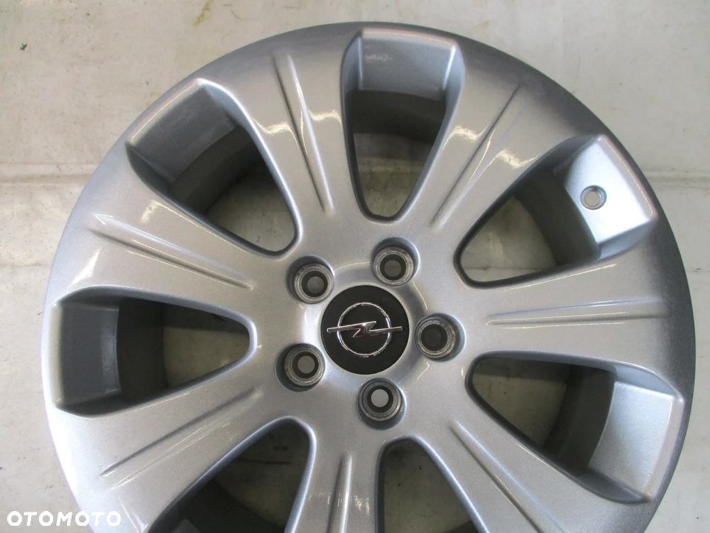 FELGI ALUMINIOWE 17 OPEL ASTRA III ZAFIRA A B COMBO C CORSA C VECTRA C ET39 - 10