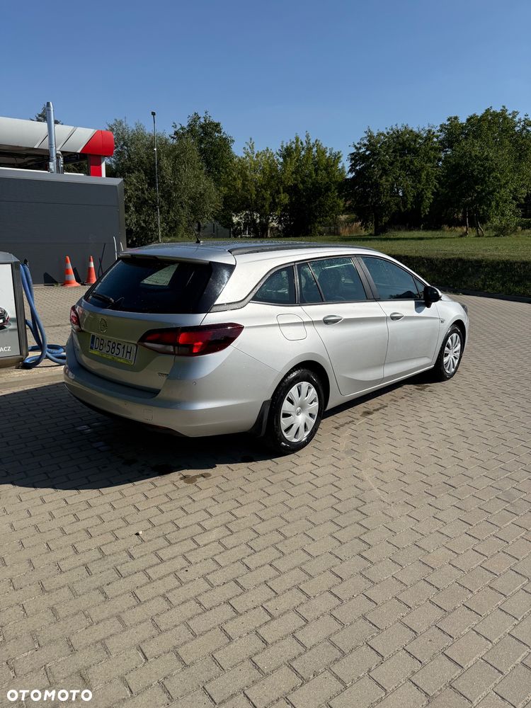 Opel Astra - 6