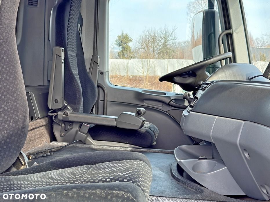 Mercedes-Benz Actros 2641 * SKRZYNIA 5,25 m + HIAB 322 EP - 3 HIPRO + PILOT /8x4 - 11