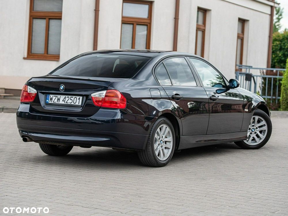 BMW Seria 3 - 16
