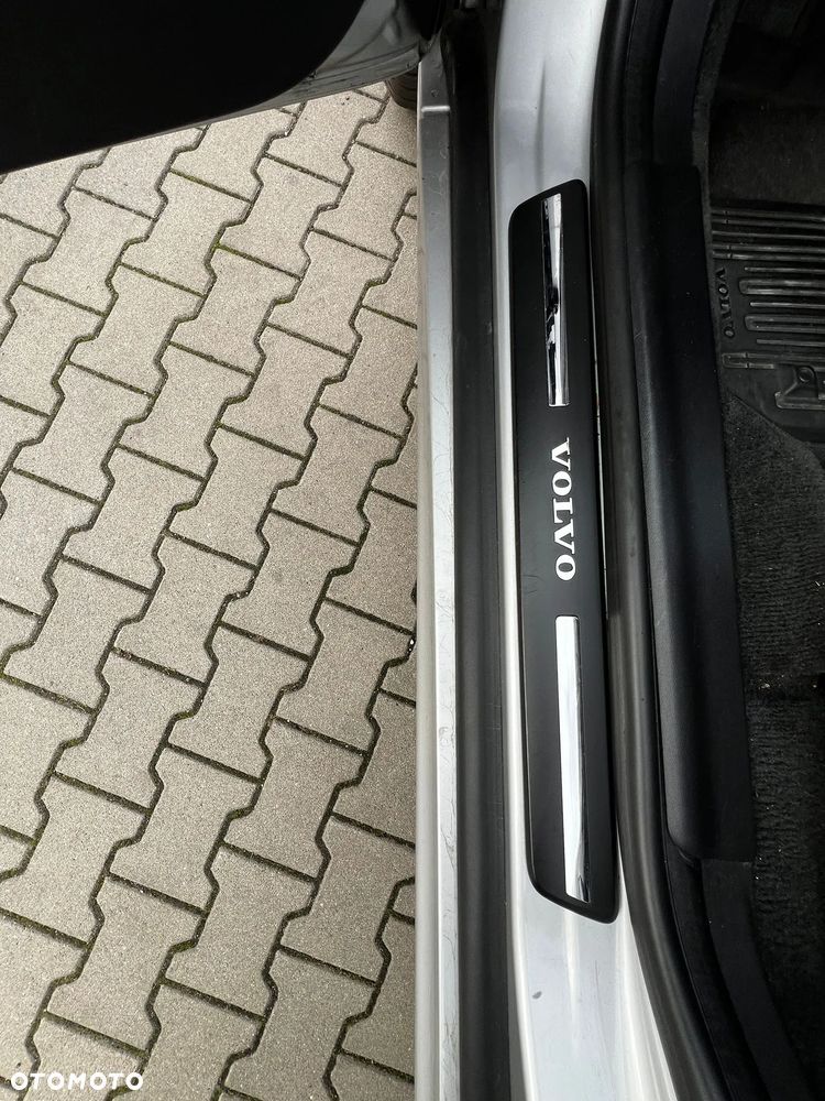 Volvo XC 60 - 23