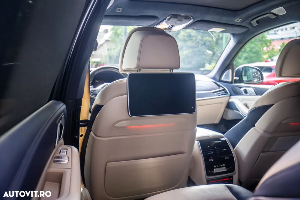 BMW X7 - 20