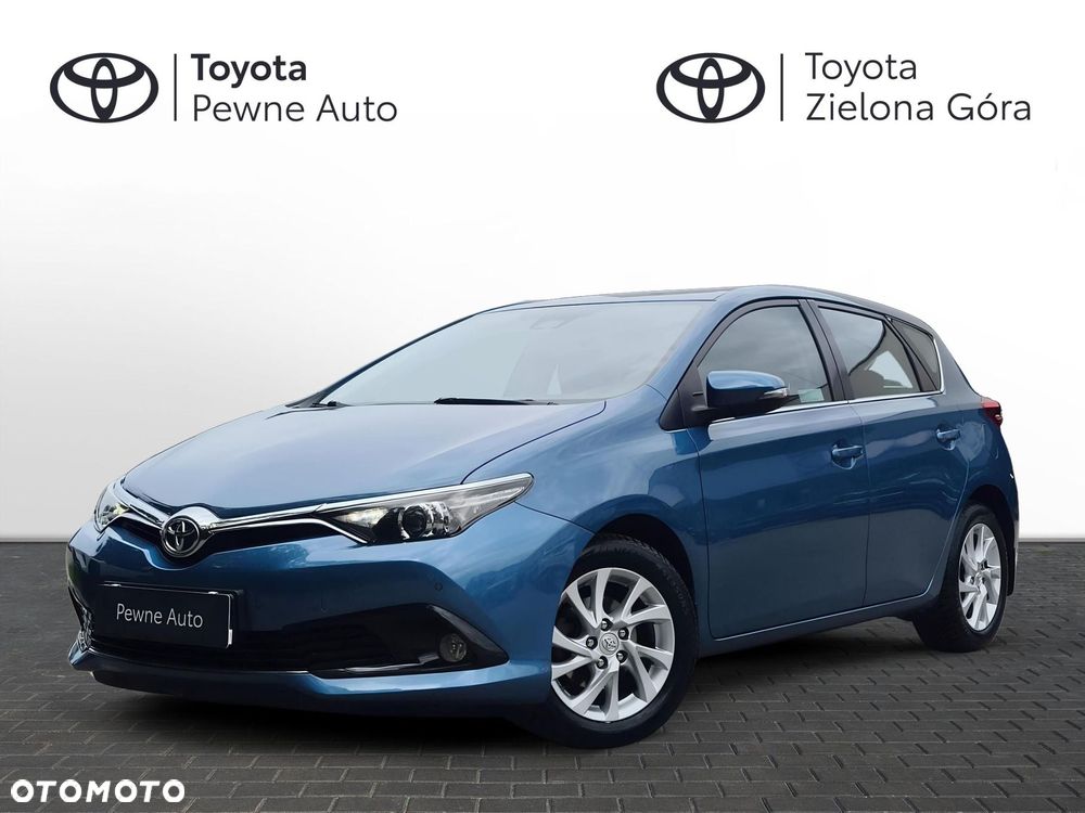 Toyota Auris - 1