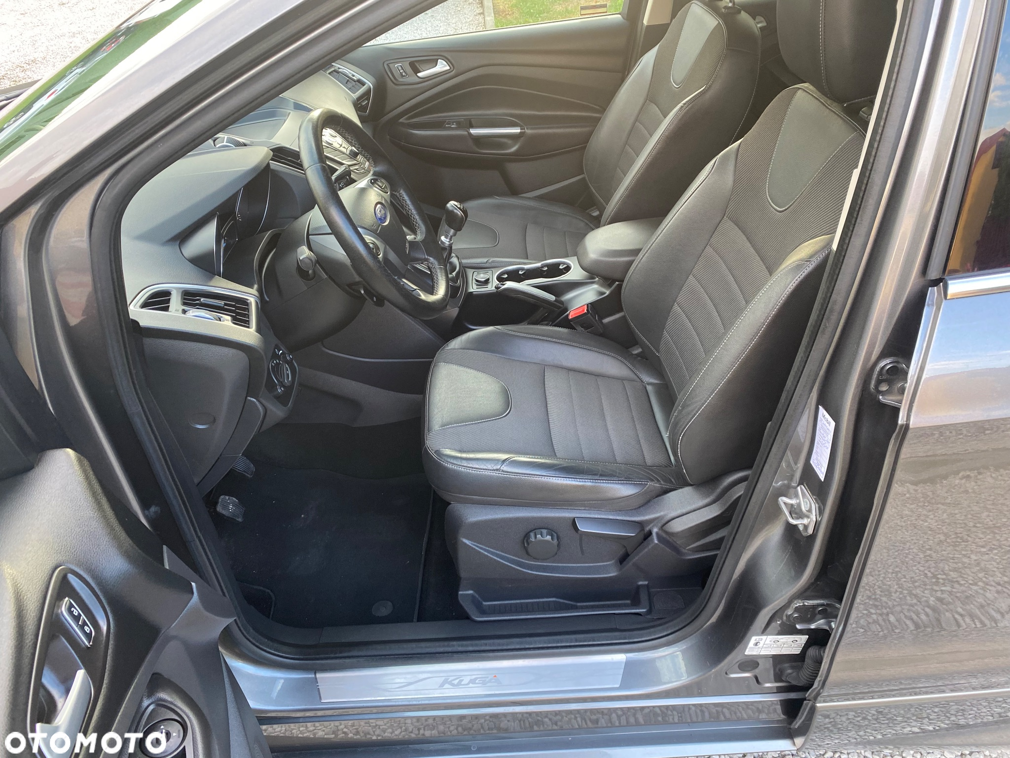 Ford Kuga 2.0 TDCi Titanium - 22