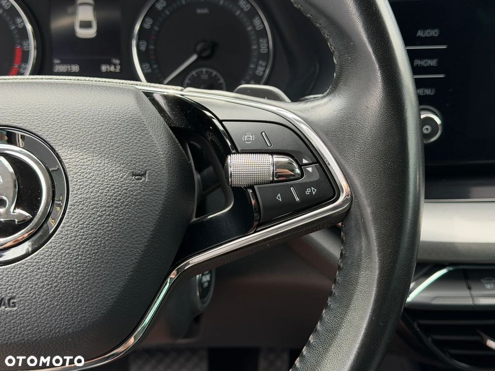 Skoda Octavia 2.0 TDI SCR Ambition DSG - 15