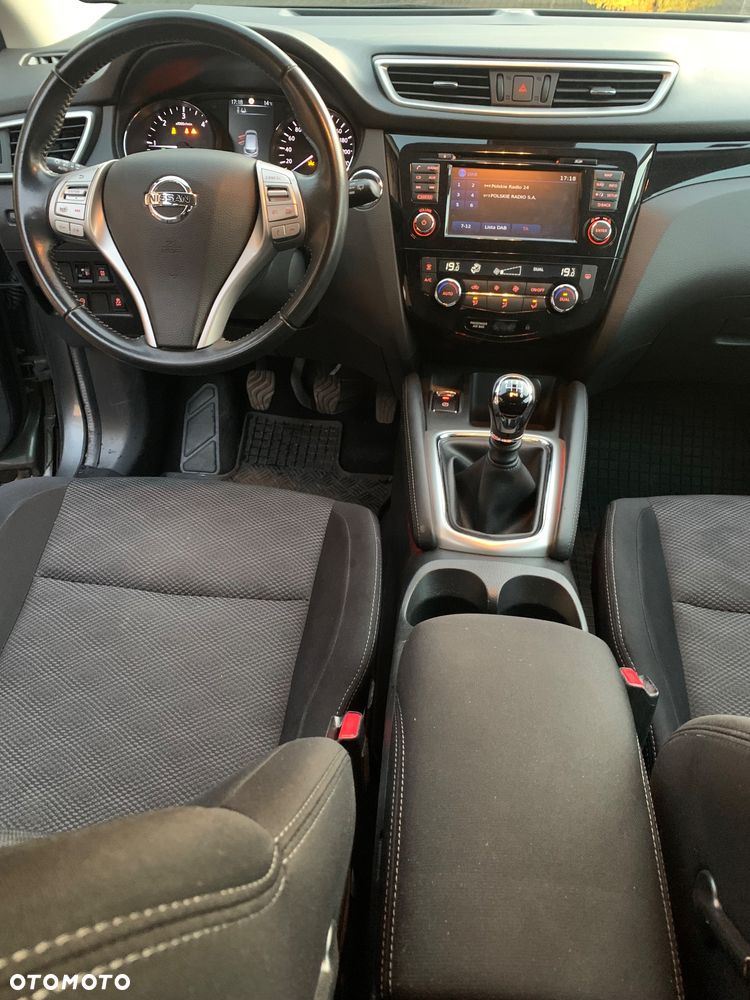 Nissan Qashqai 1.6 DCi ALL-MODE 4x4i N-Connecta - 12