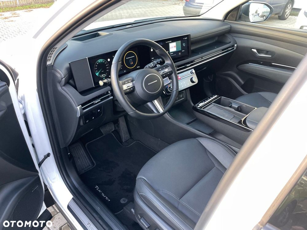 Hyundai Tucson - 11