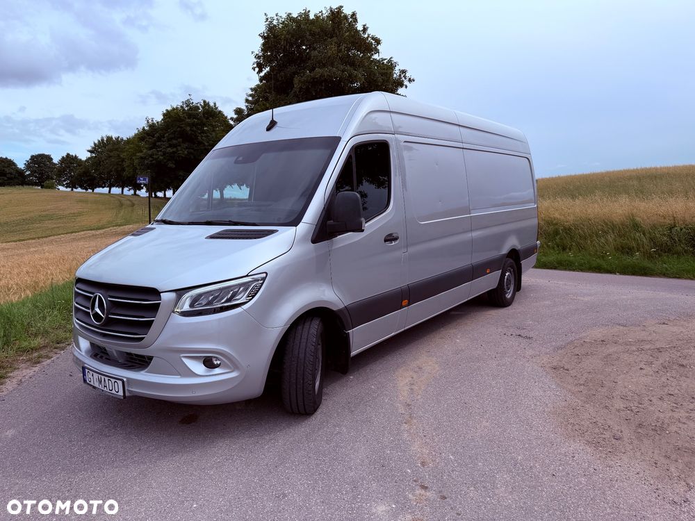 Mercedes-Benz Sprinter - 1