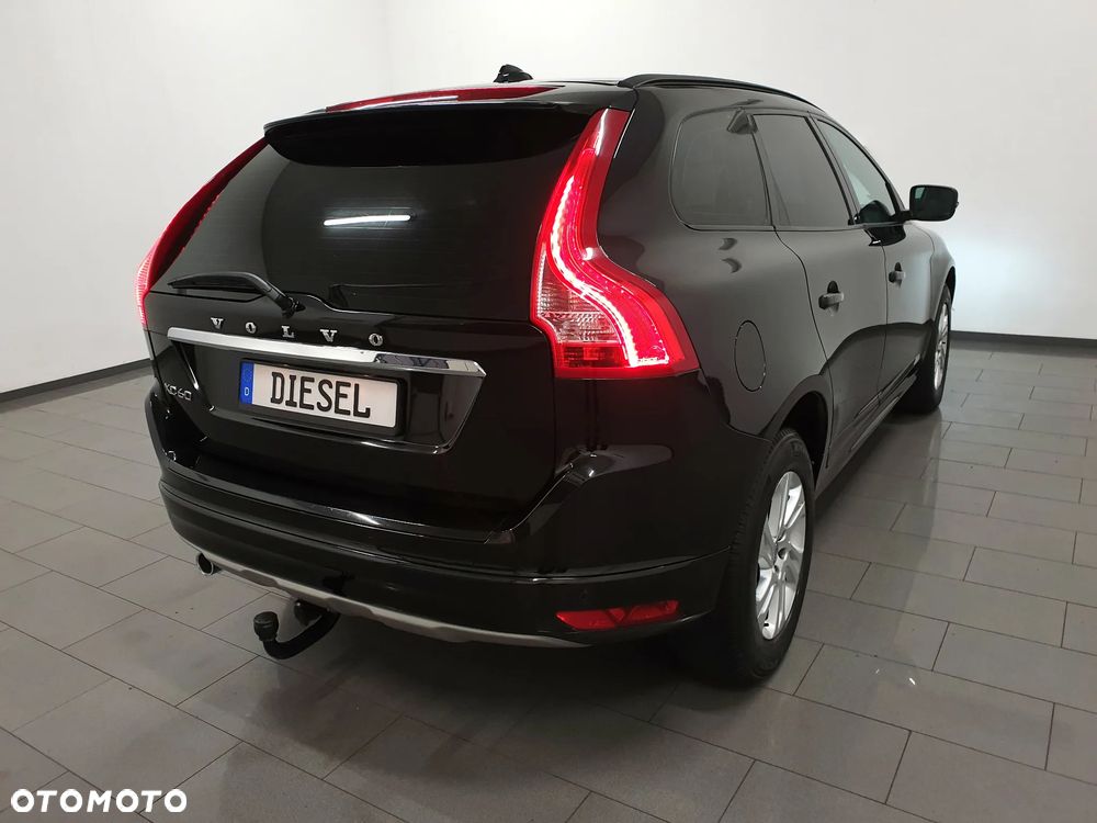 Volvo XC 60 D3 Drive-E Momentum - 35