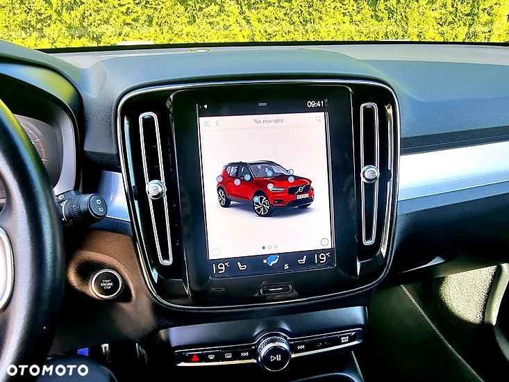 Volvo XC 40 T3 Geartronic Inscription - 38