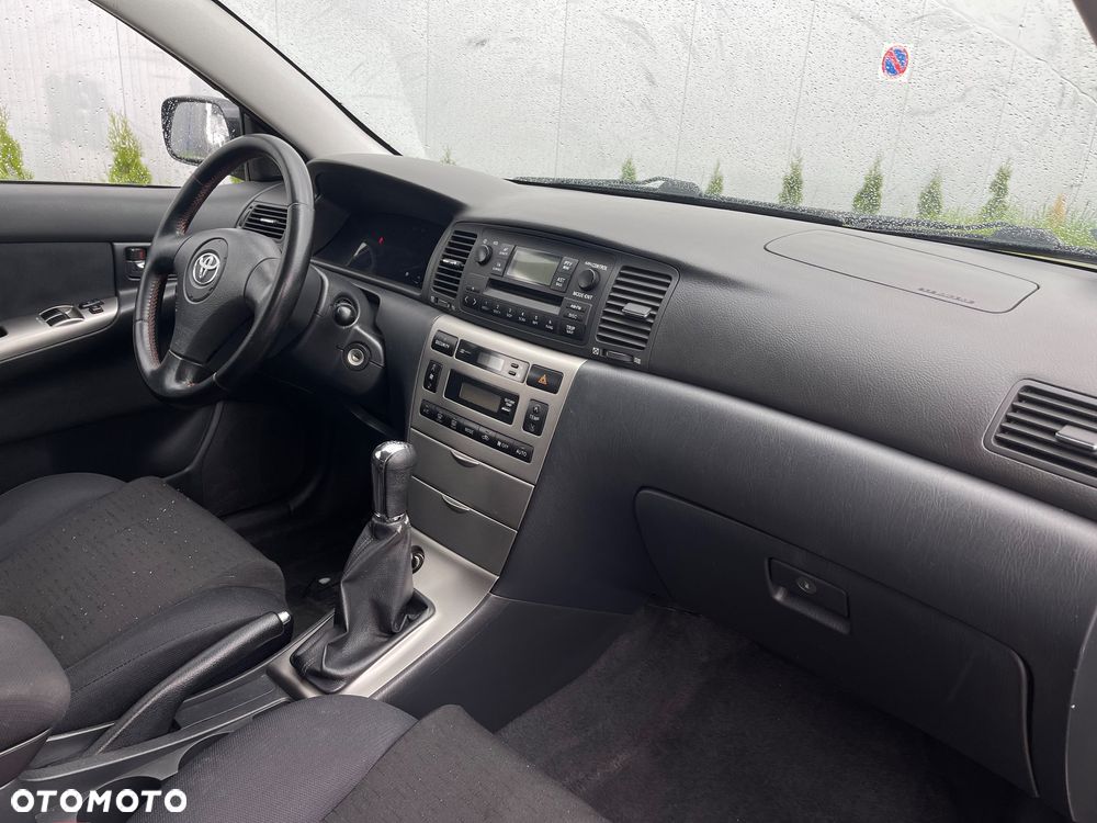 Toyota Corolla 1.8 TS - 10